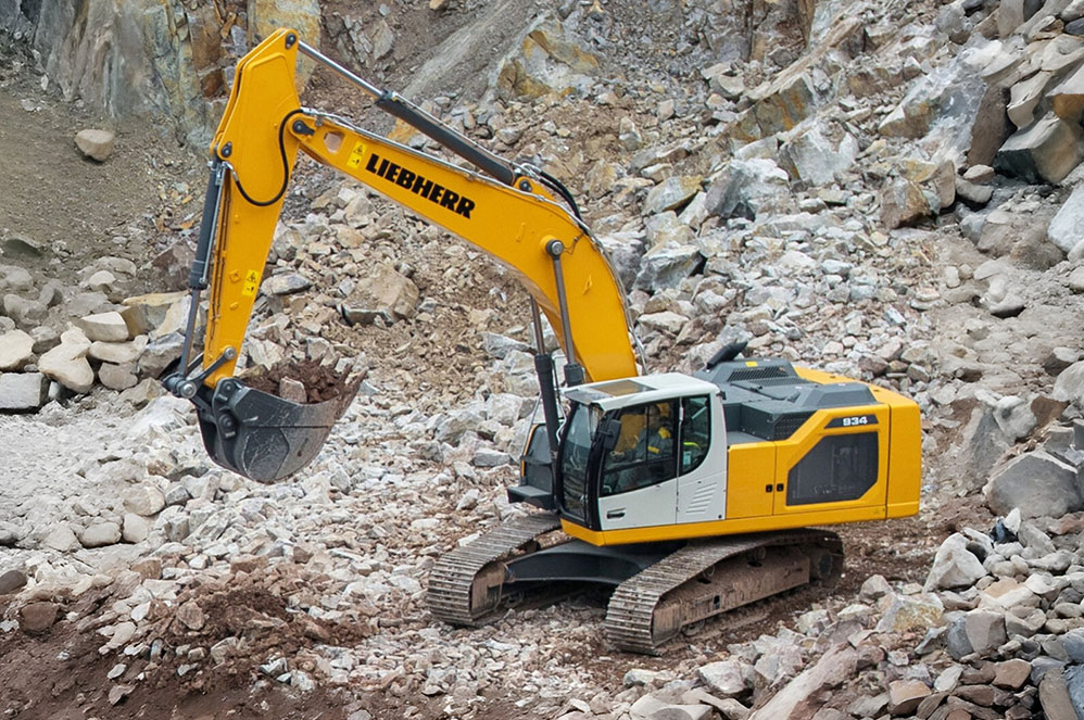 desi-machines-liebherr-excavators-r-934-litronic-featured