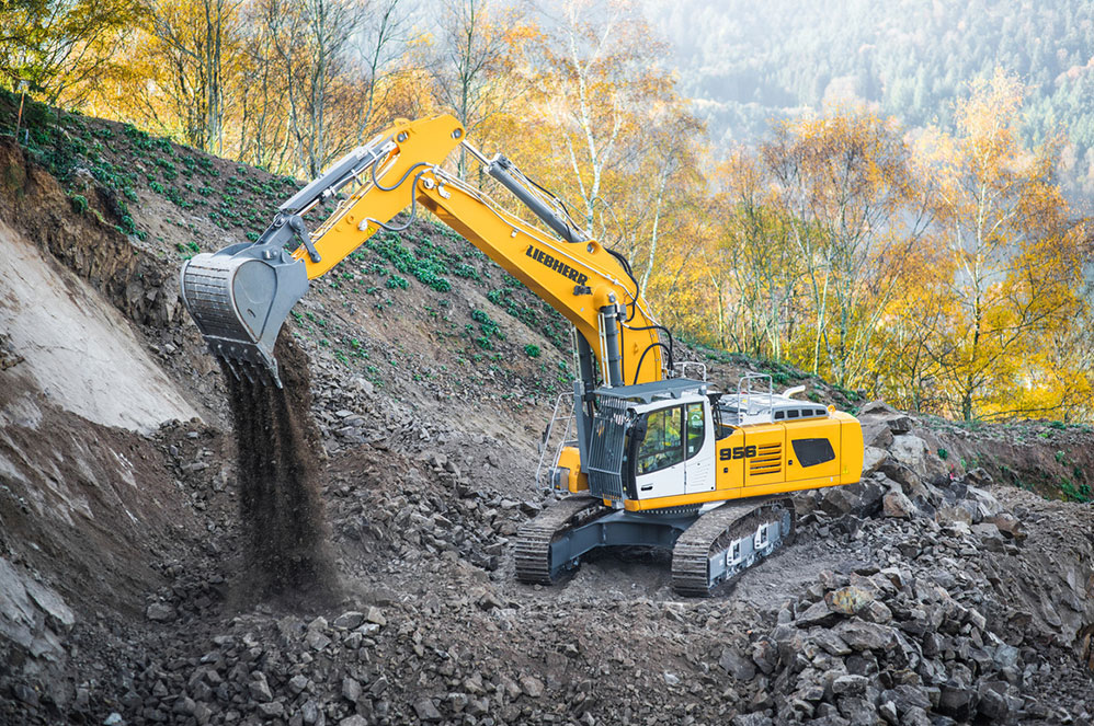 desi-machines-liebherr-excavators-r-956-litronic-featured