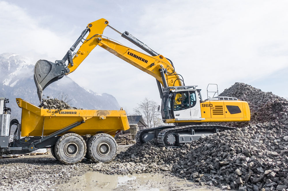 desi-machines-liebherr-excavators-r-960-litronic-featured