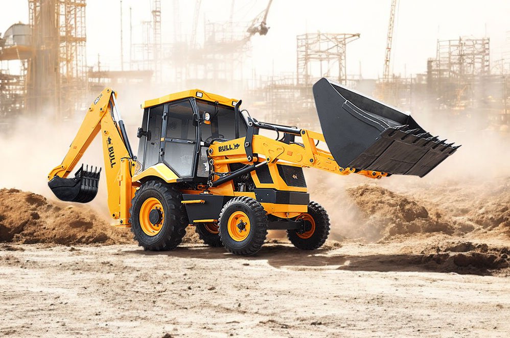 desi-machines-backhoe-loader-bull-hd76-2wd-featured