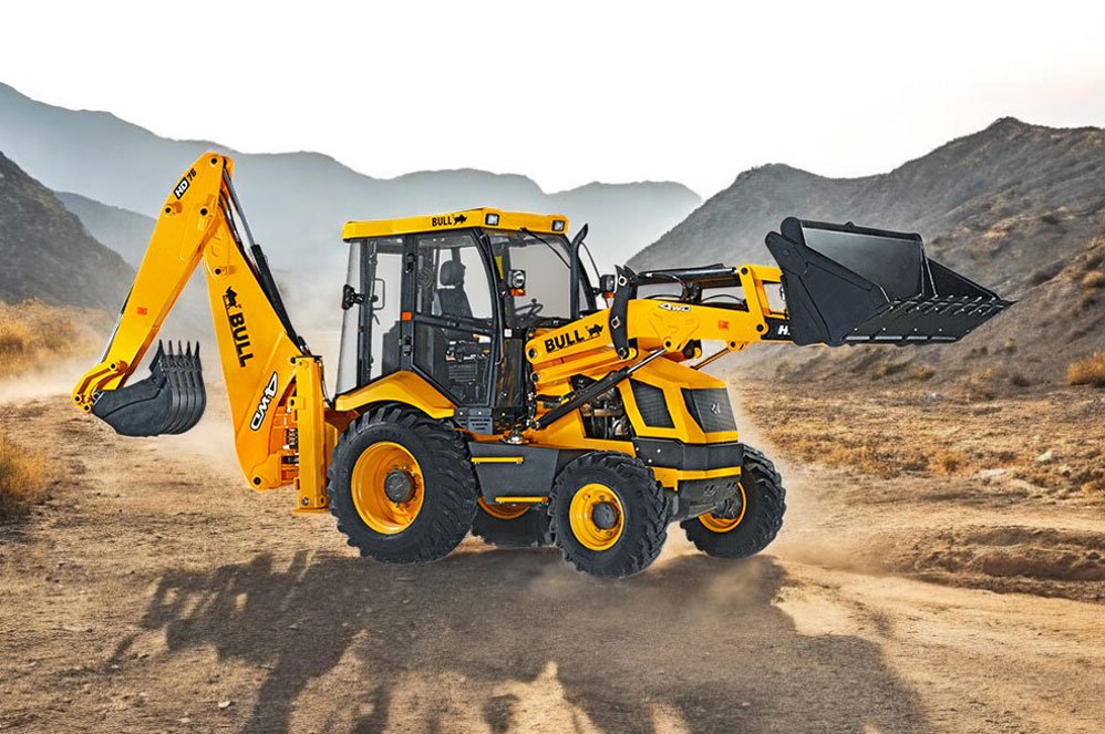 desi-machines-backhoe-loader-bull-hd76-4wd-featured