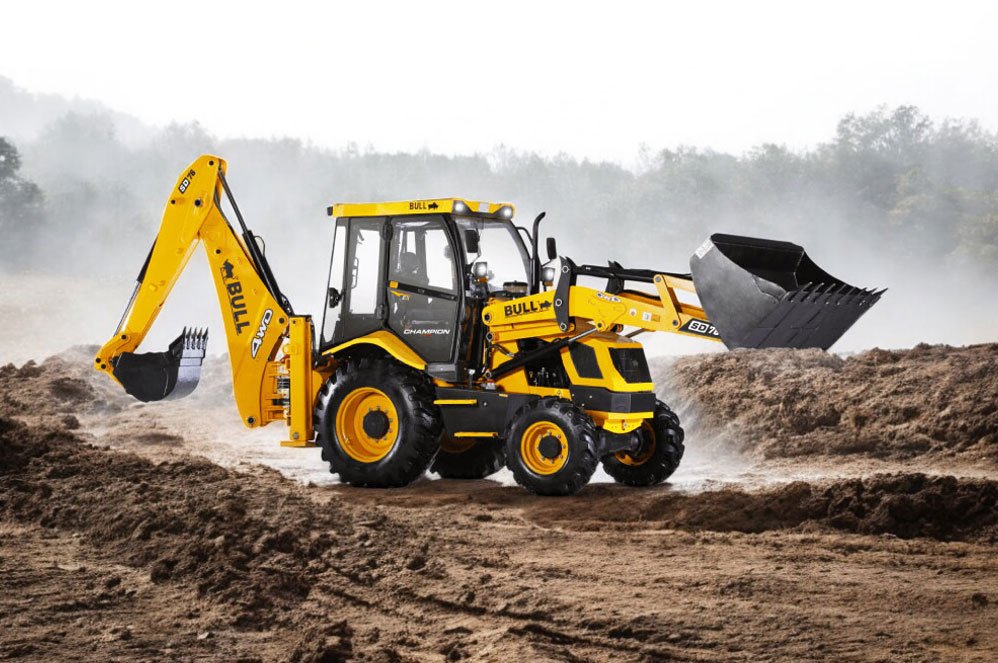 desi-machines-backhoe-loader-bull-sd76-bs4-champion-featured