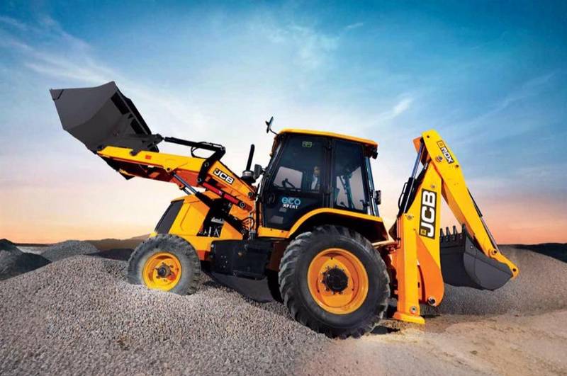 desi-machines-backhoe-loader-jcb-3dx-featured