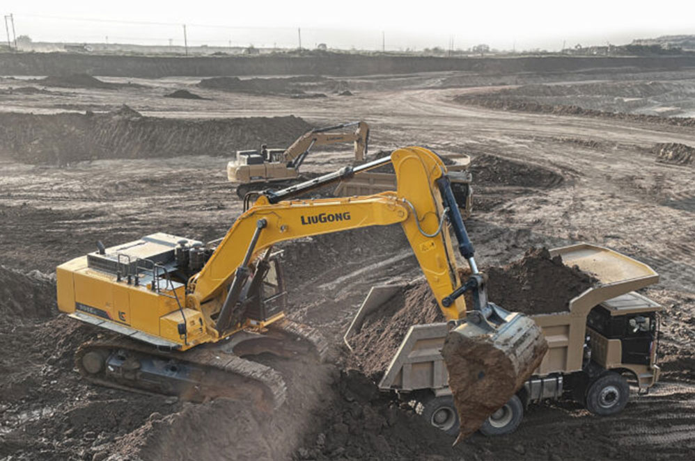 desi-machines-excavator-liugong-965e-hd-3