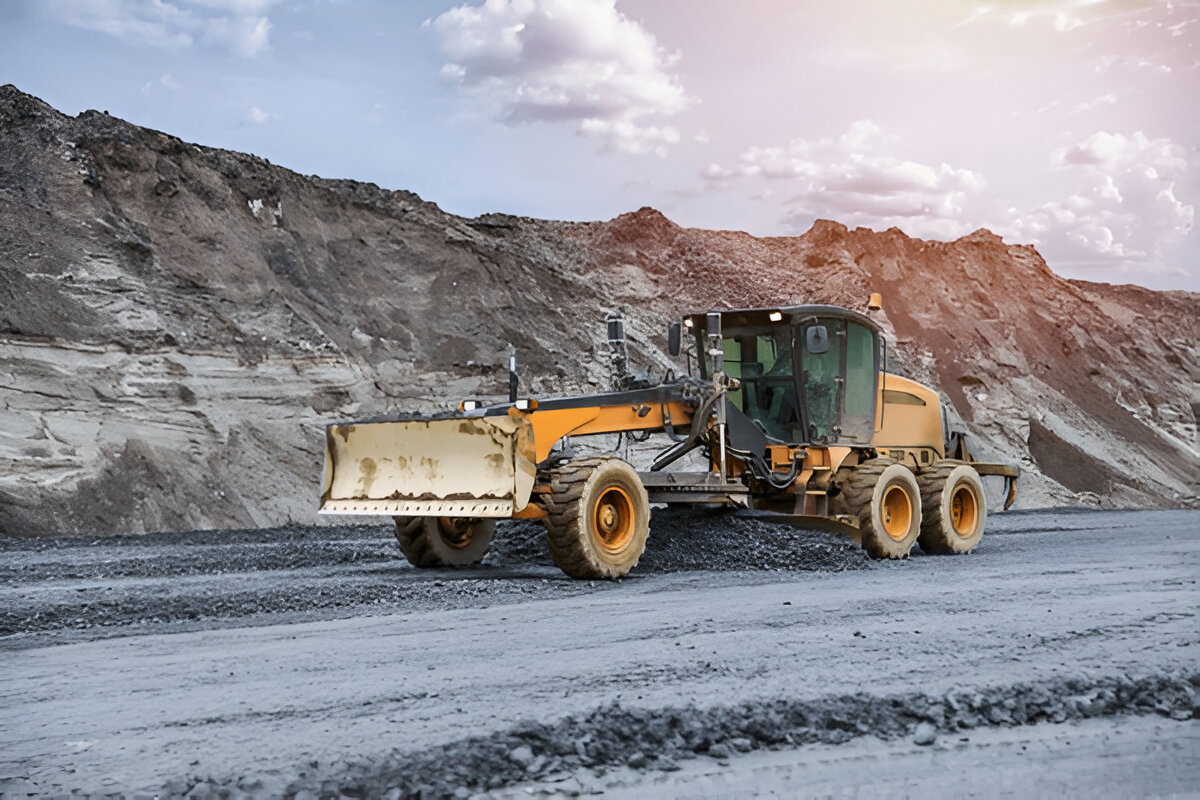 desi-machines-motor-grader-in-construction
